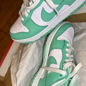 Women’s NIKE Dunk Low